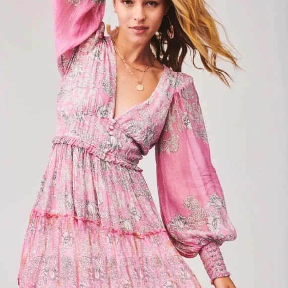 Hemant & Nandita pink metallic embroidered tiered Mini Dress size M - Picture 2 of 14